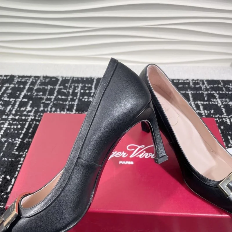 Elegant Roger Vivier Shoes 8990