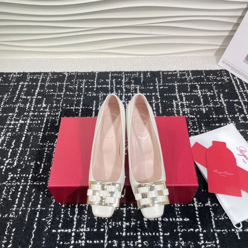 Efficient Roger Vivier Shoes 8965
