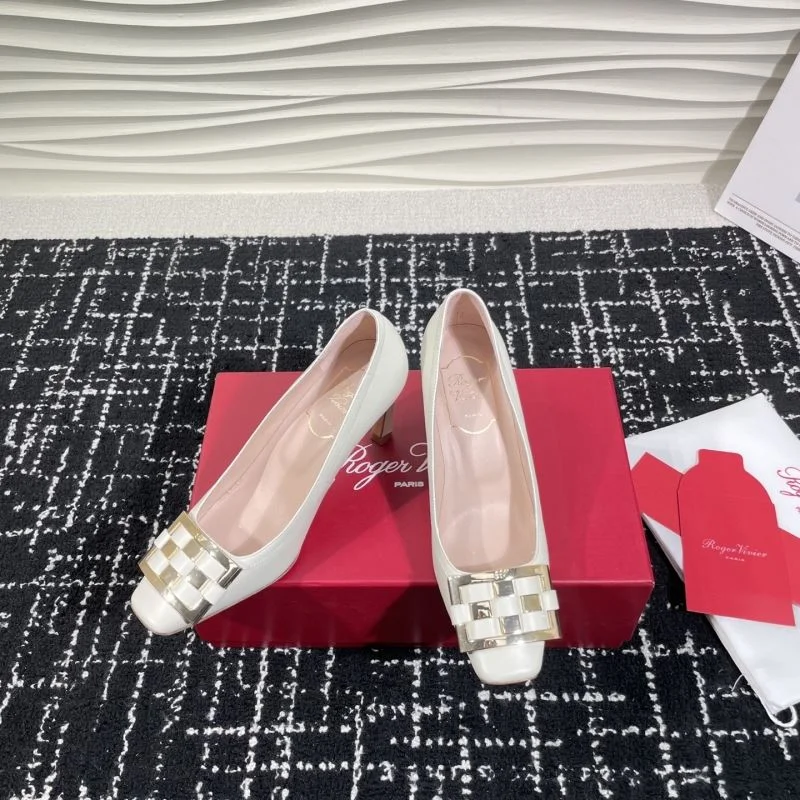 Efficient Roger Vivier Shoes 8965