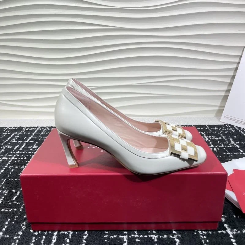 Efficient Roger Vivier Shoes 8965