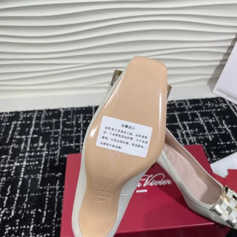 Efficient Roger Vivier Shoes 8965