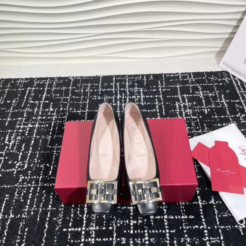 Comfortable Roger Vivier Shoes 8949