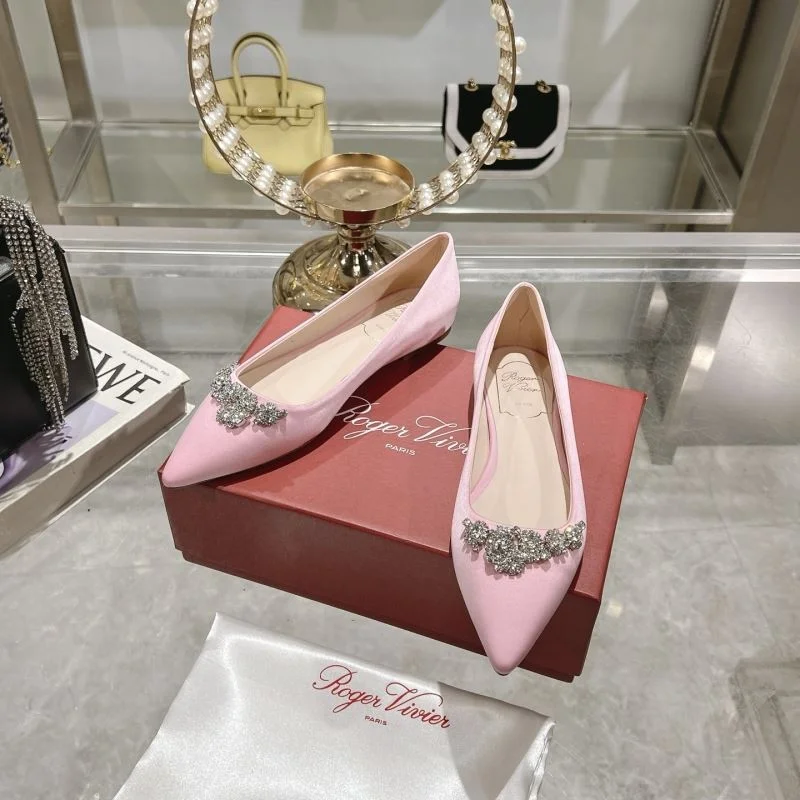 Classic Roger Vivier Shoes 8956