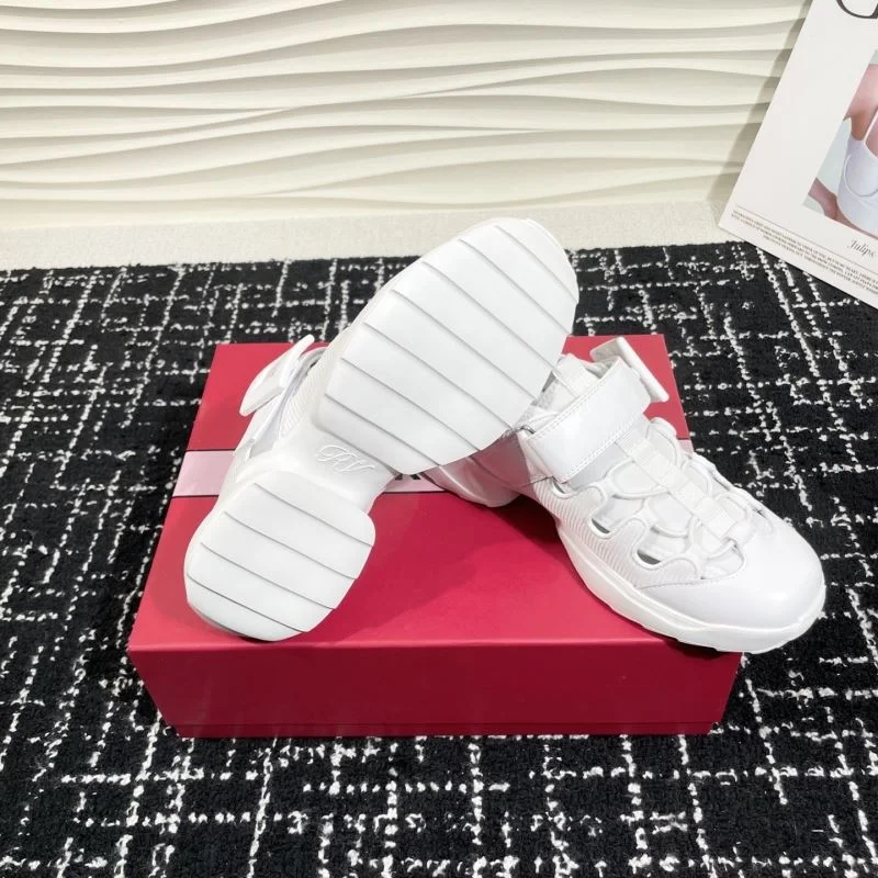 UrbanChic Roger Vivier Shoes 8951