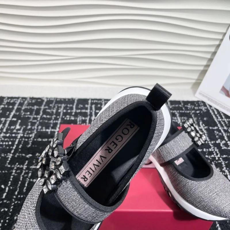 Roger Vivier Shoes Durable 8931