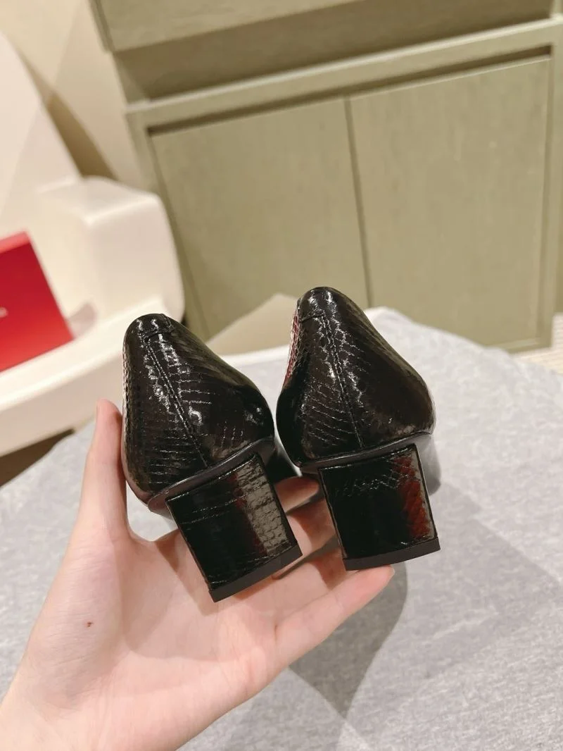Roger Vivier Shoes Functional 15428