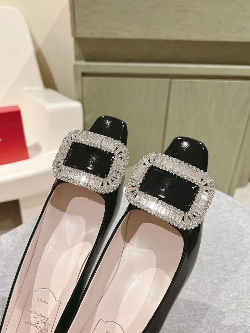SoftTouch Roger Vivier Shoes 15413