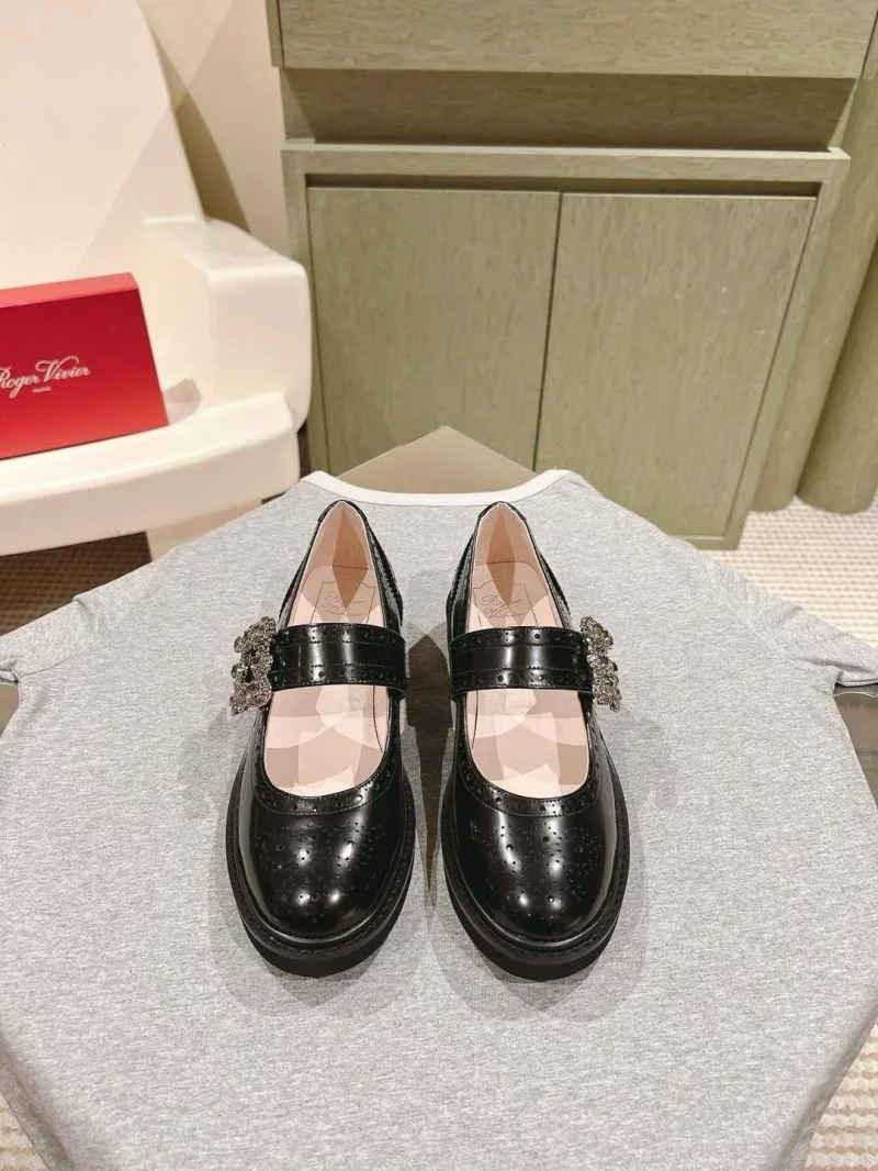 Durable Roger Vivier Shoes 15422