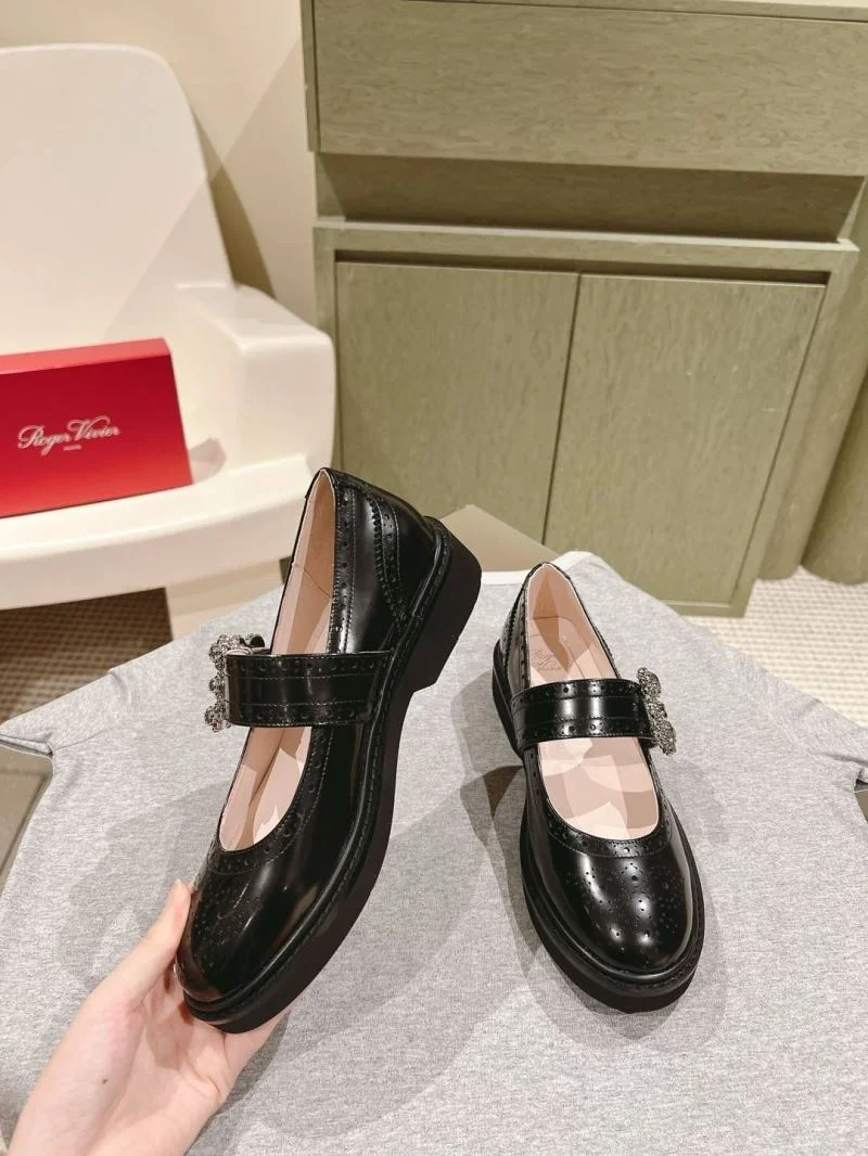 Durable Roger Vivier Shoes 15422