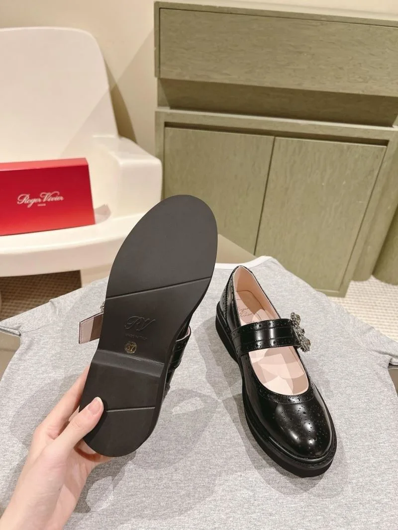 Durable Roger Vivier Shoes 15422