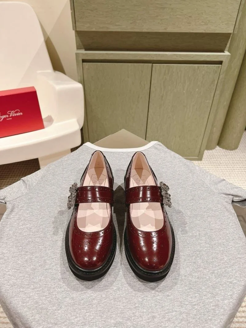 FreshLook Roger Vivier Shoes 15408