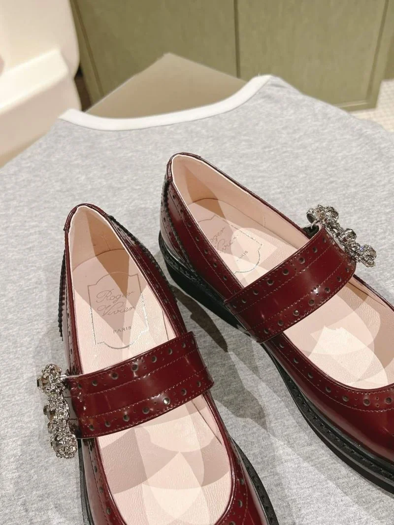 FreshLook Roger Vivier Shoes 15408
