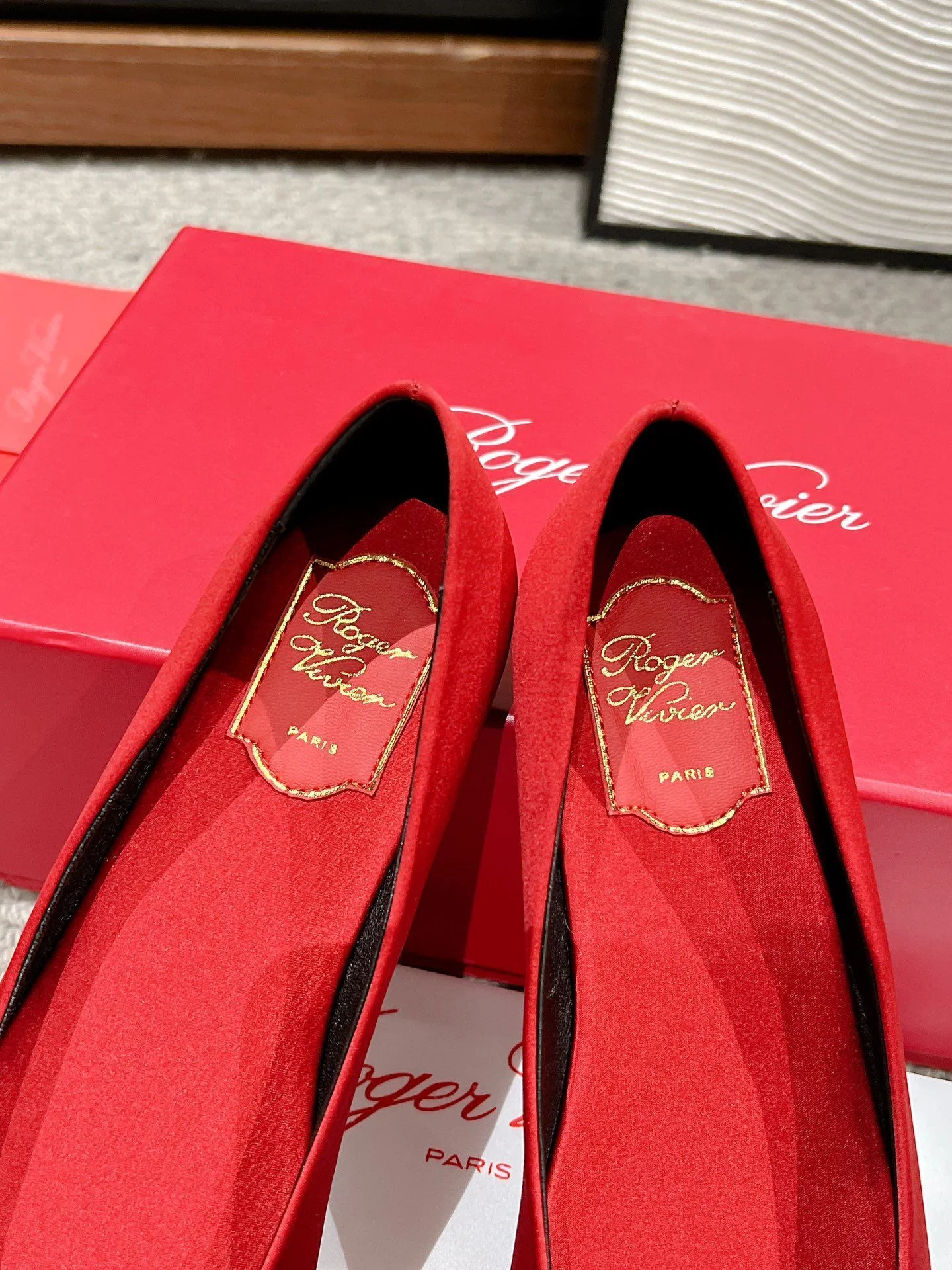 Roger Vivier Shoes Timeless 5835