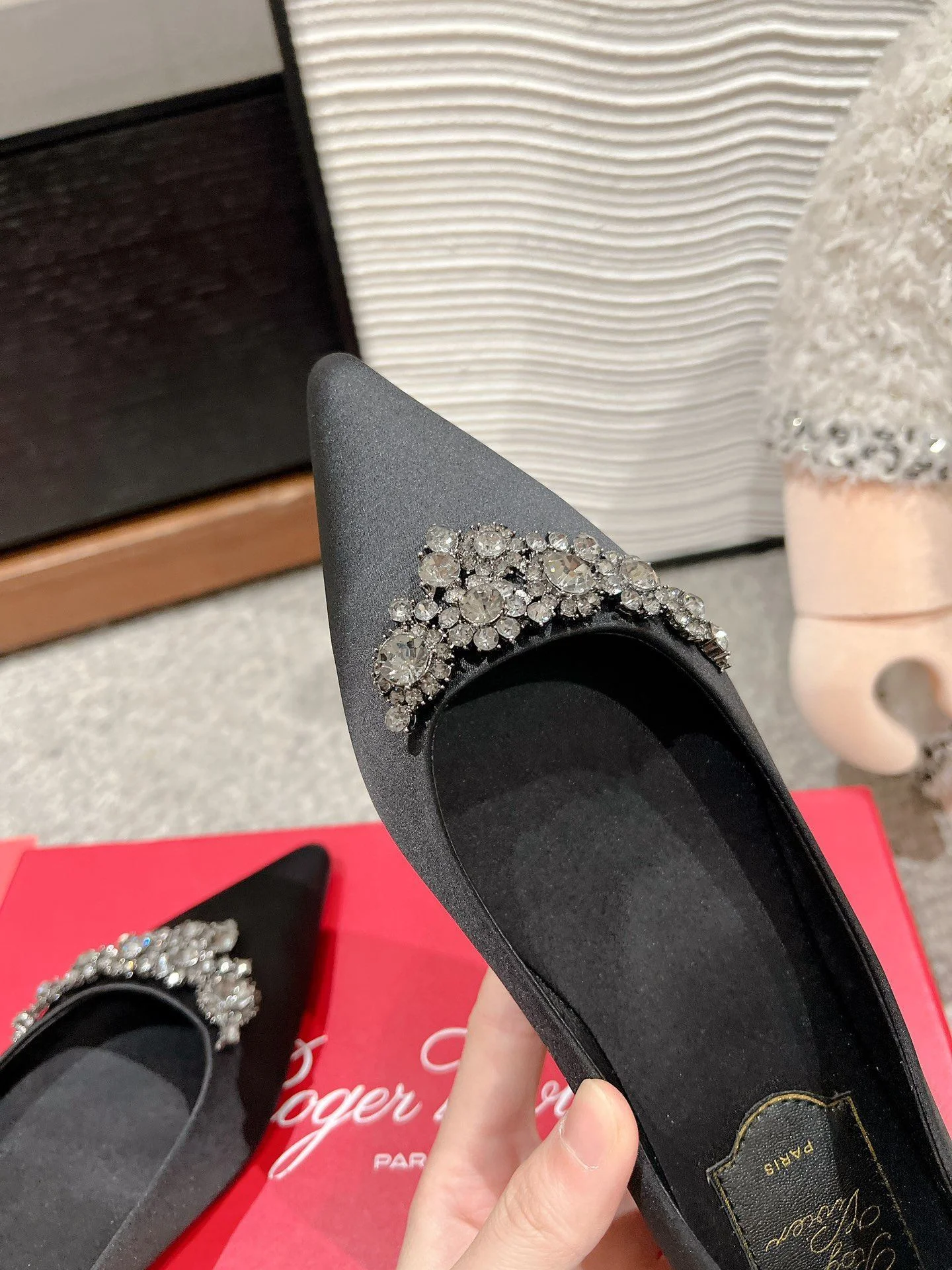 Roger Vivier Shoes Affordable 5852