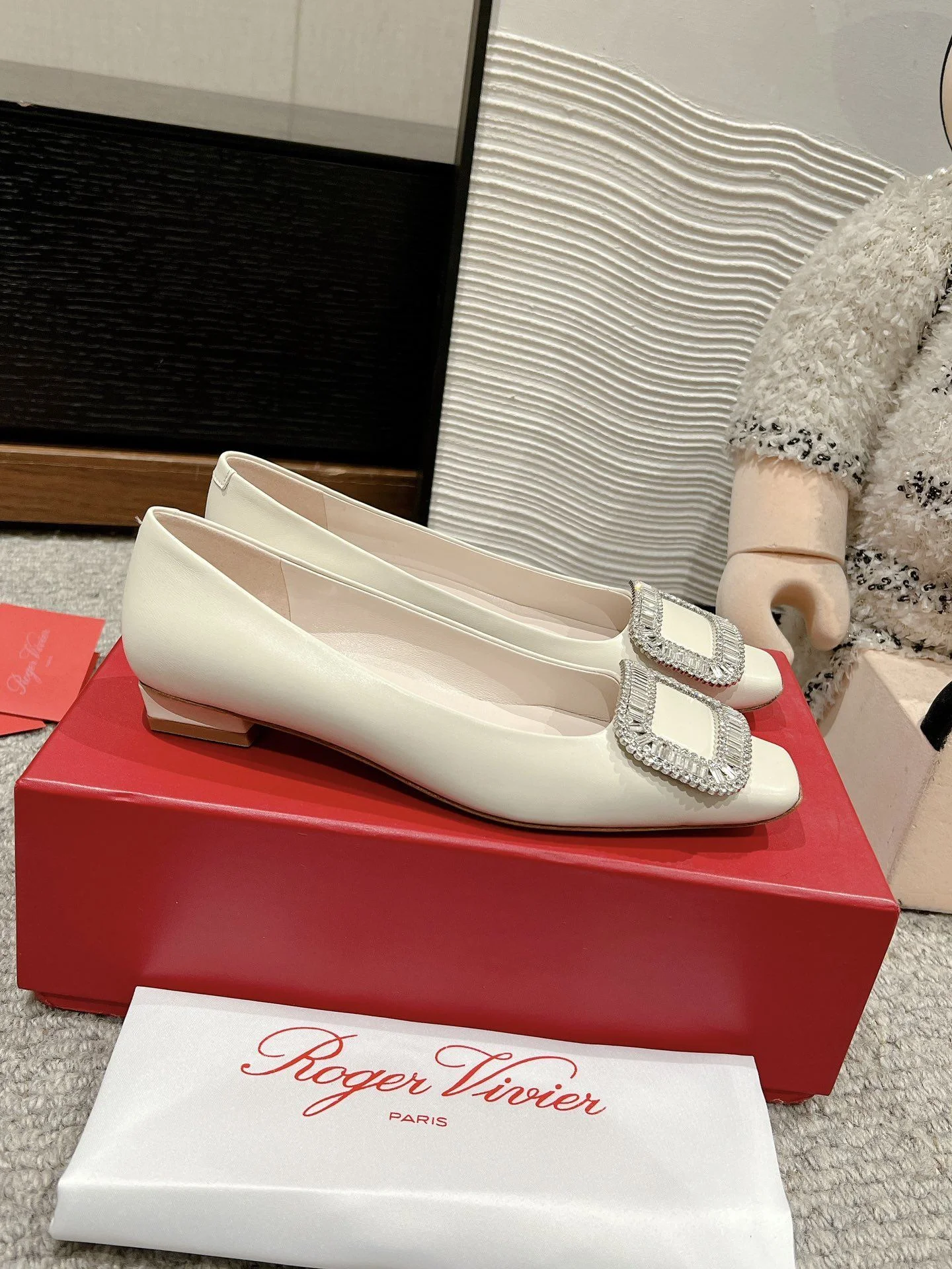 Trendy Roger Vivier Shoes 5825