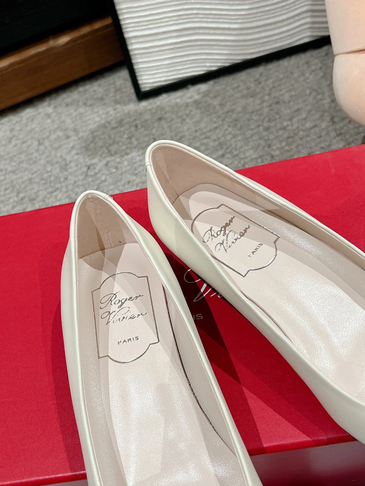 Trendy Roger Vivier Shoes 5825