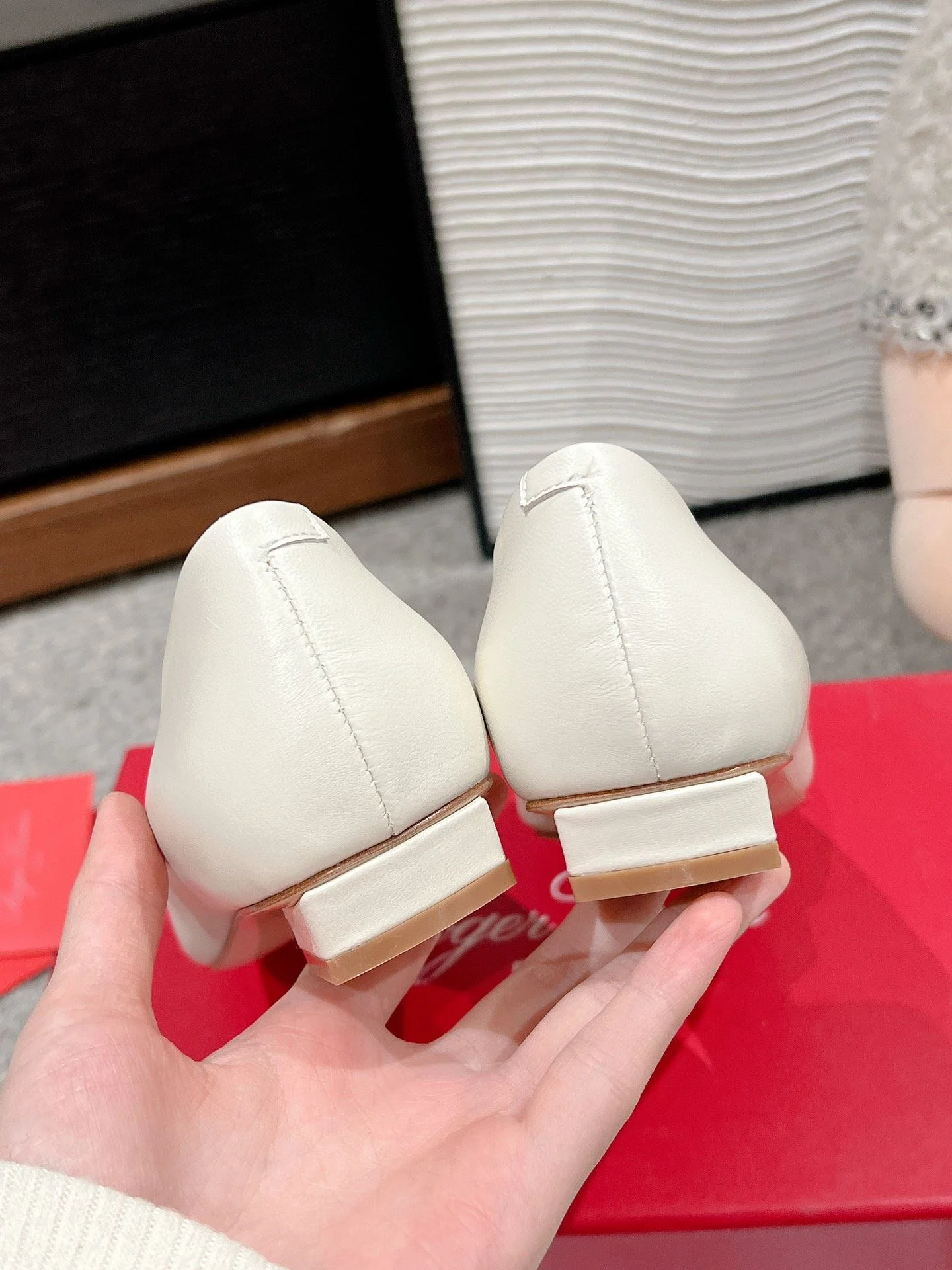 Trendy Roger Vivier Shoes 5825