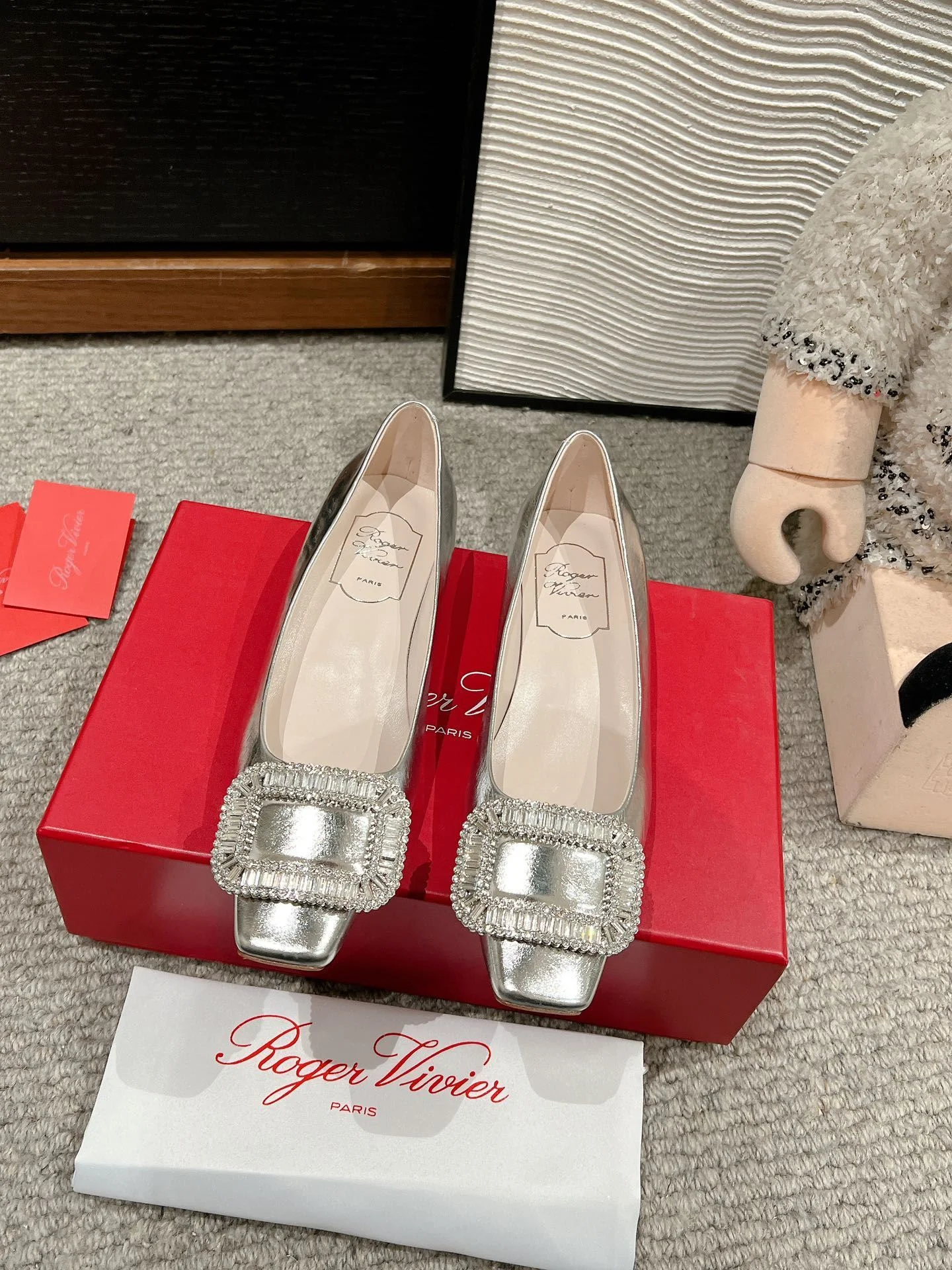 Versatile Roger Vivier Shoes 5823