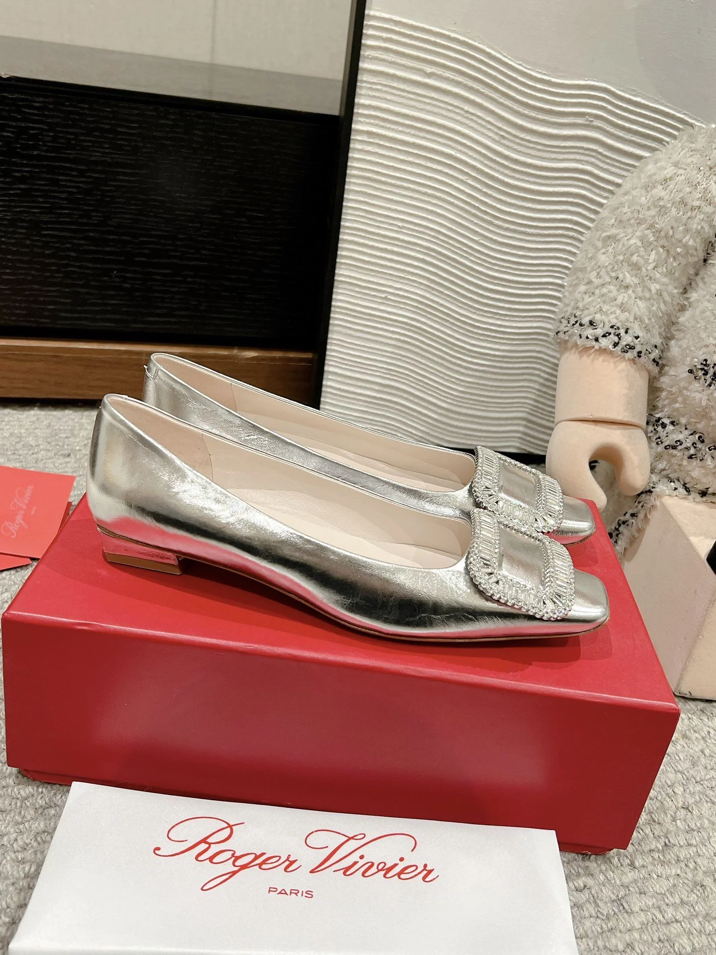 Versatile Roger Vivier Shoes 5823