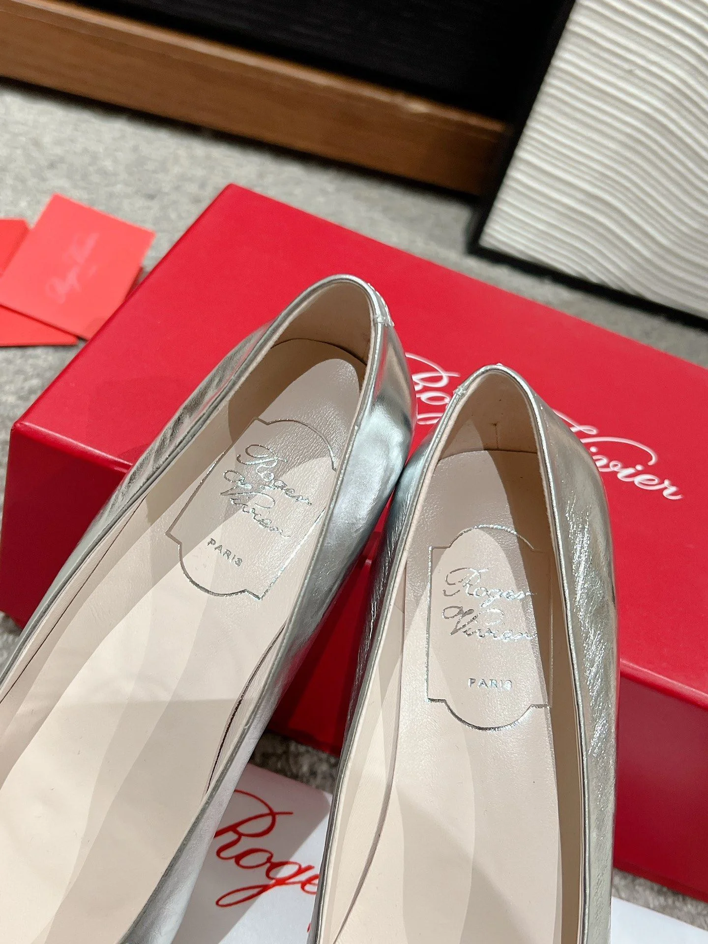 Versatile Roger Vivier Shoes 5823