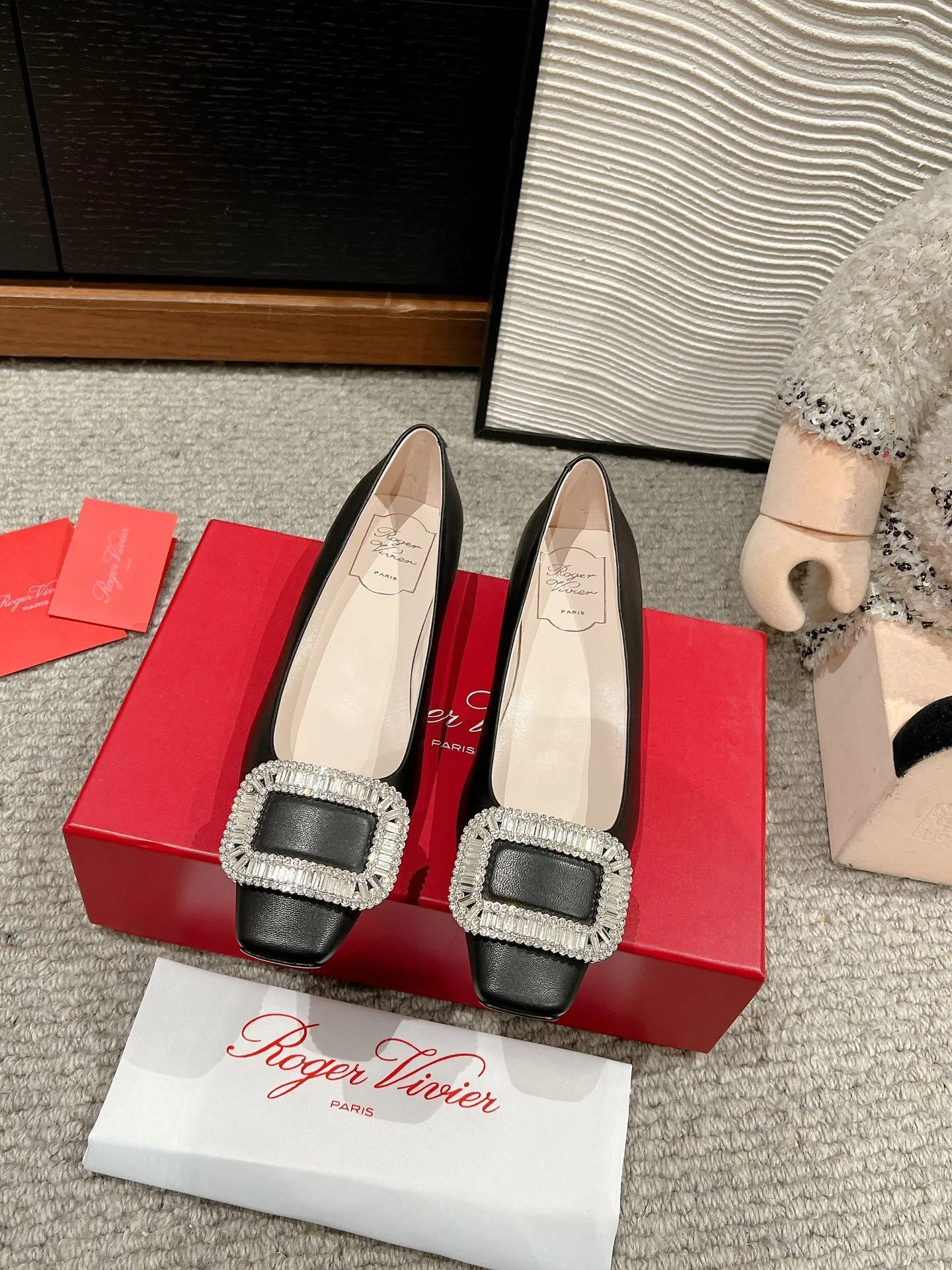 Roger Vivier Shoes Durable 5884