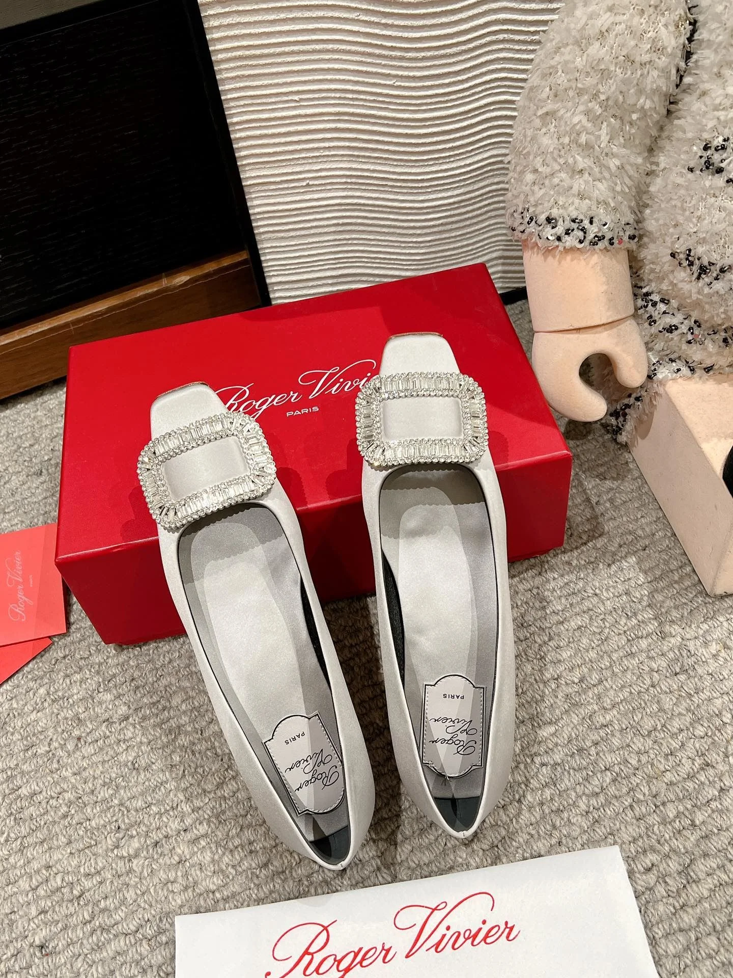 EasyMatch Roger Vivier Shoes 5851