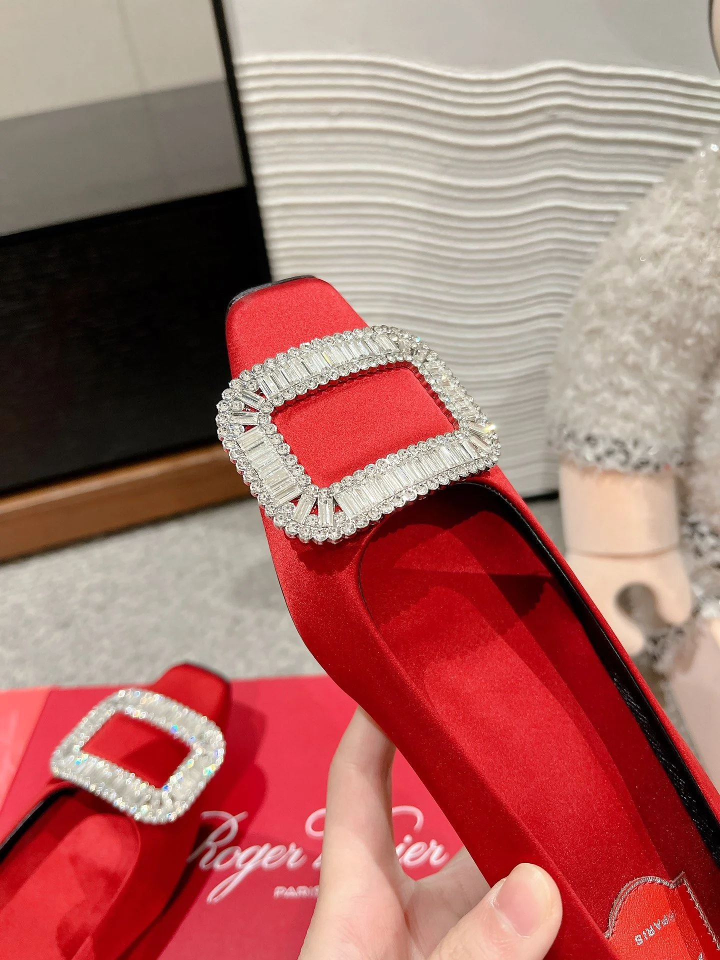 Roger Vivier Shoes OnTrend 5840