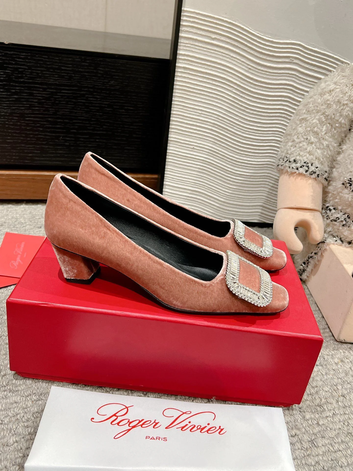 Roger Vivier Shoes Durable 5819