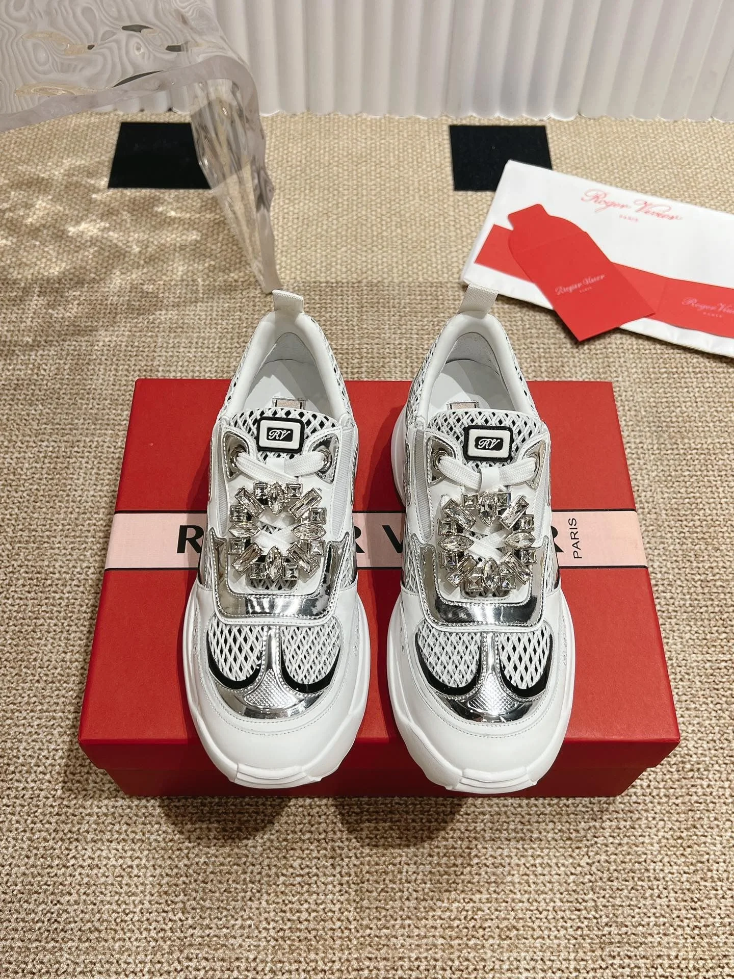EyeCatching Roger Vivier Shoes 5830
