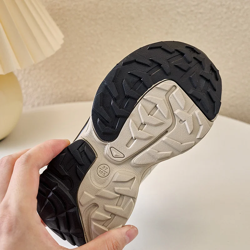 SALOMON SHOES UrbanStyle 30000