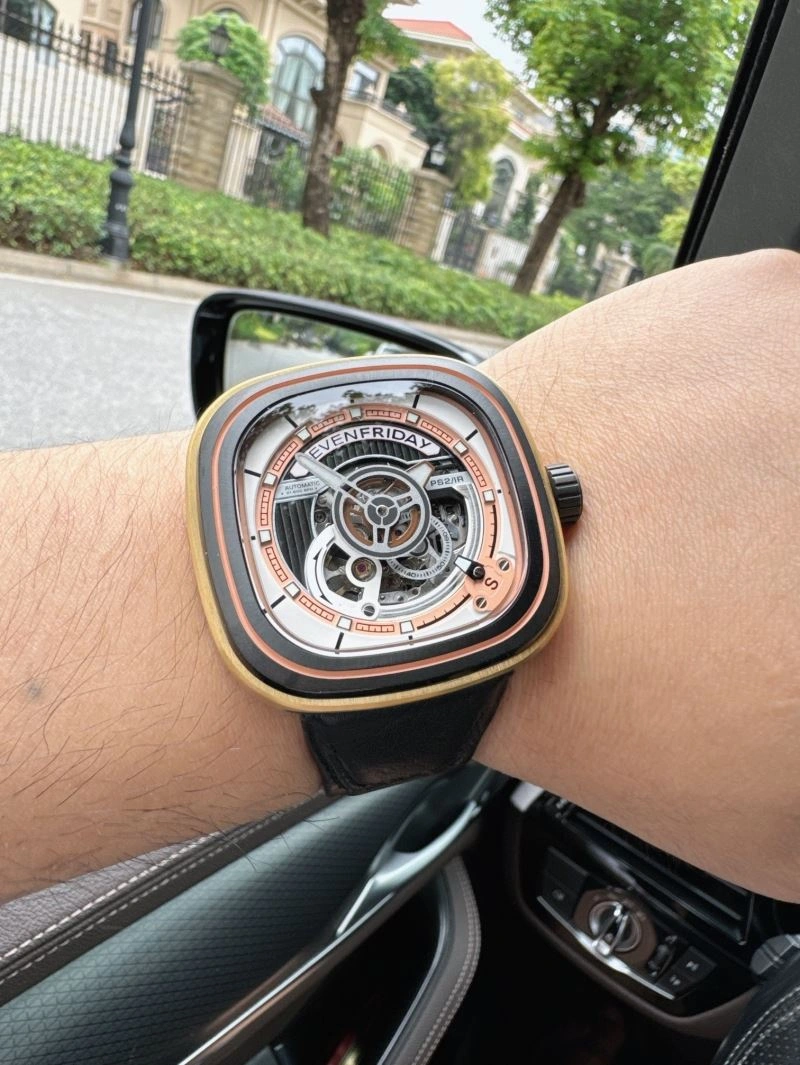 Efficient SEVENFRIDAY Watches 202831
