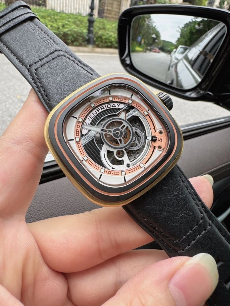 Efficient SEVENFRIDAY Watches 202831