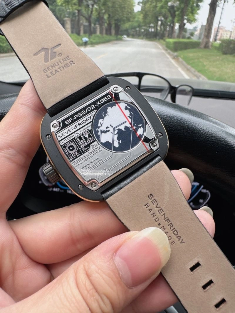 Efficient SEVENFRIDAY Watches 202831