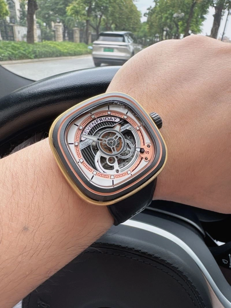 Efficient SEVENFRIDAY Watches 202831