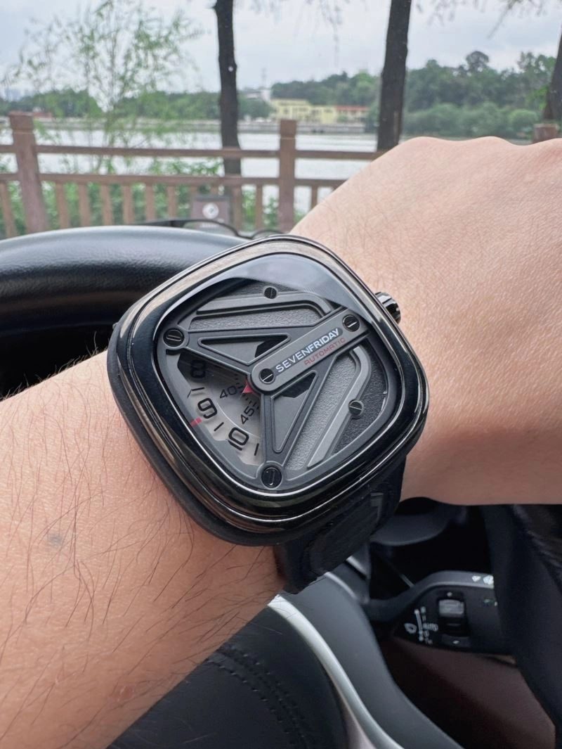 FastDry SEVENFRIDAY Watches 202835