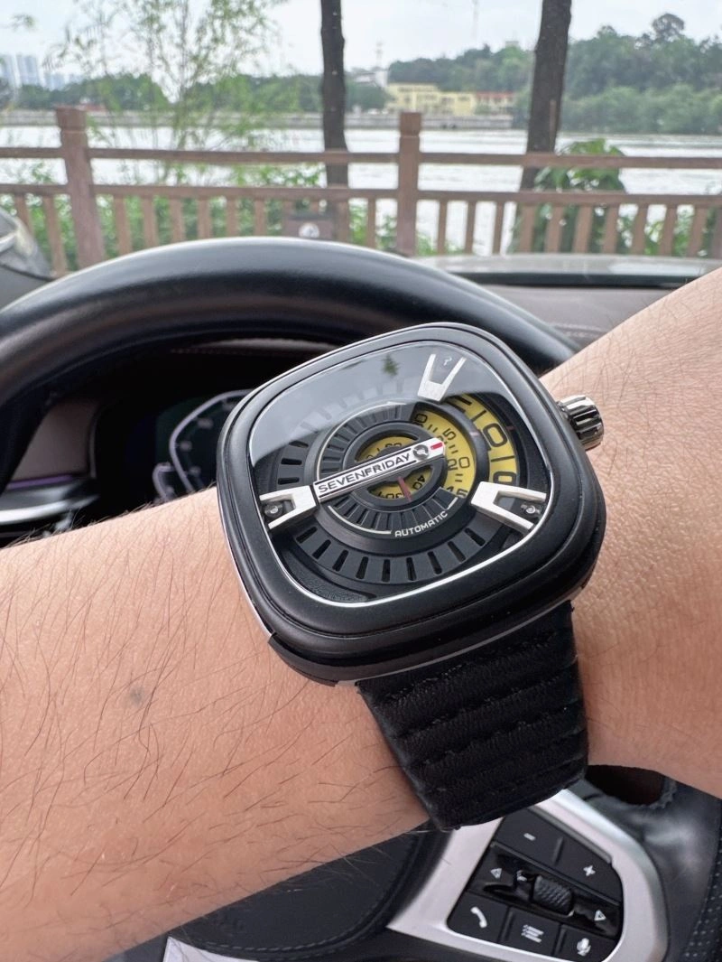 Durable SEVENFRIDAY Watches 202849