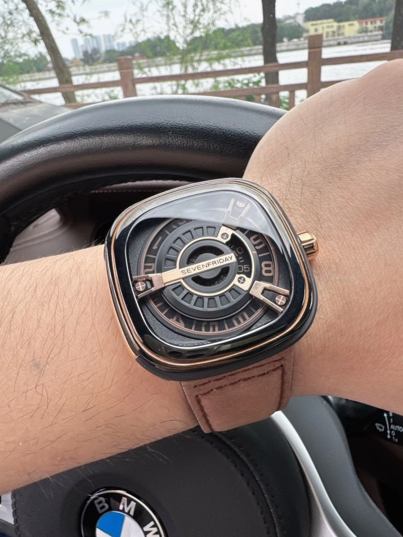 SoftTouch SEVENFRIDAY Watches 202855