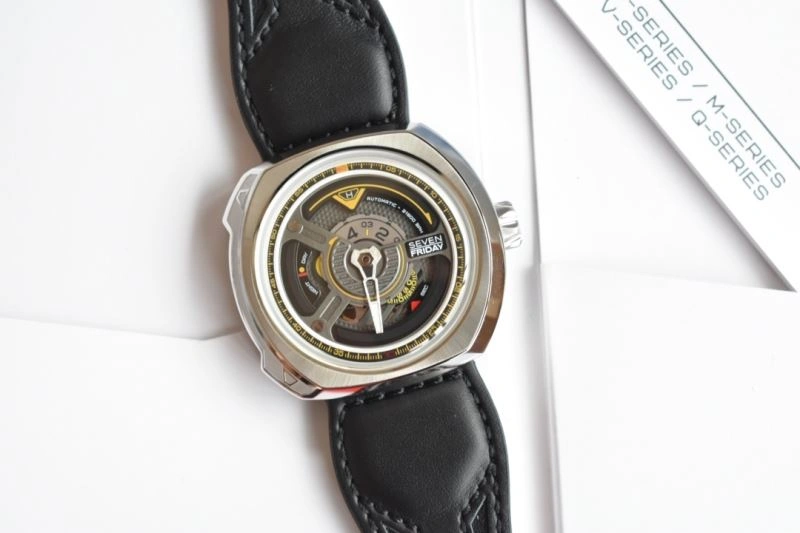SEVENFRIDAY Watches ComfortFit 202803