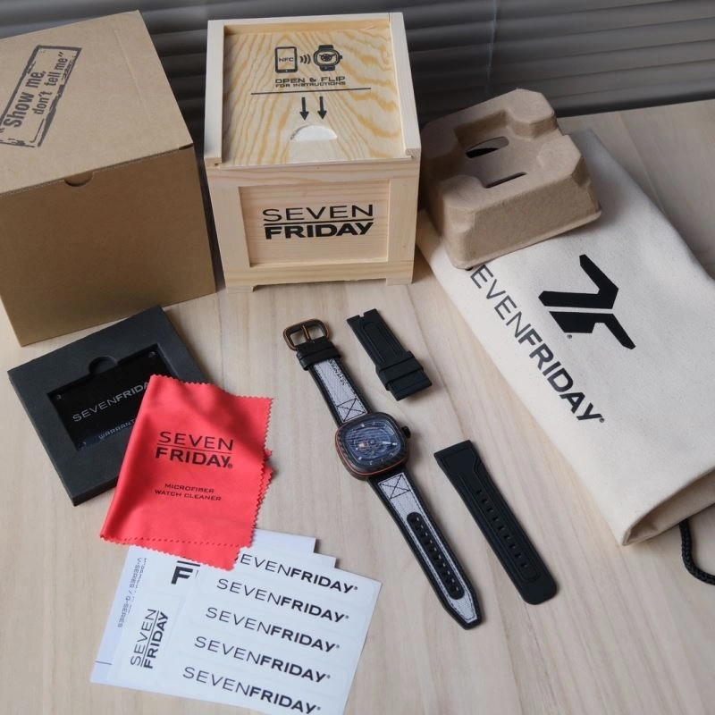 SEVENFRIDAY Watches Bold 202810