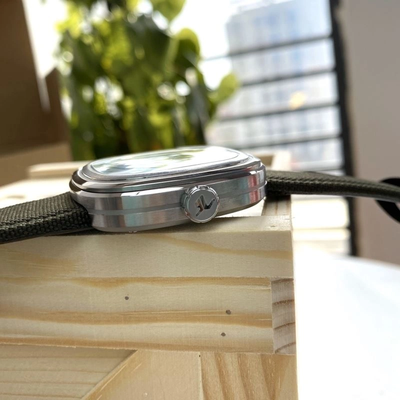 SEVENFRIDAY Watches Vibrant 202811