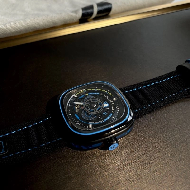 WrinkleFree SEVENFRIDAY Watches 202801