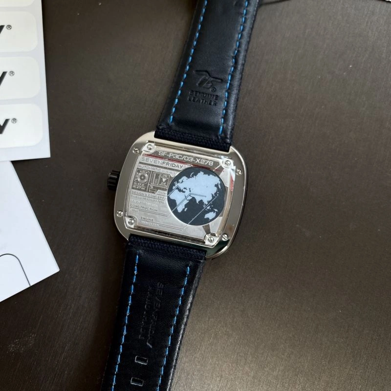 WrinkleFree SEVENFRIDAY Watches 202801