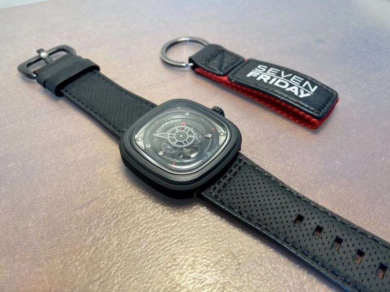 SEVENFRIDAY Watches Packable 202808