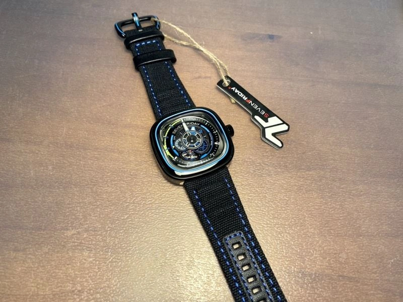 SEVENFRIDAY Watches UrbanStyle 202790