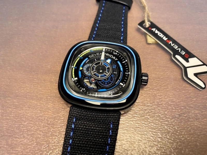 SEVENFRIDAY Watches UrbanStyle 202790