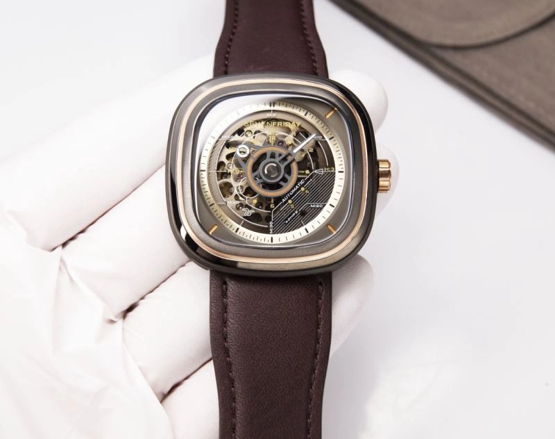 SEVENFRIDAY Watches Functional 202864