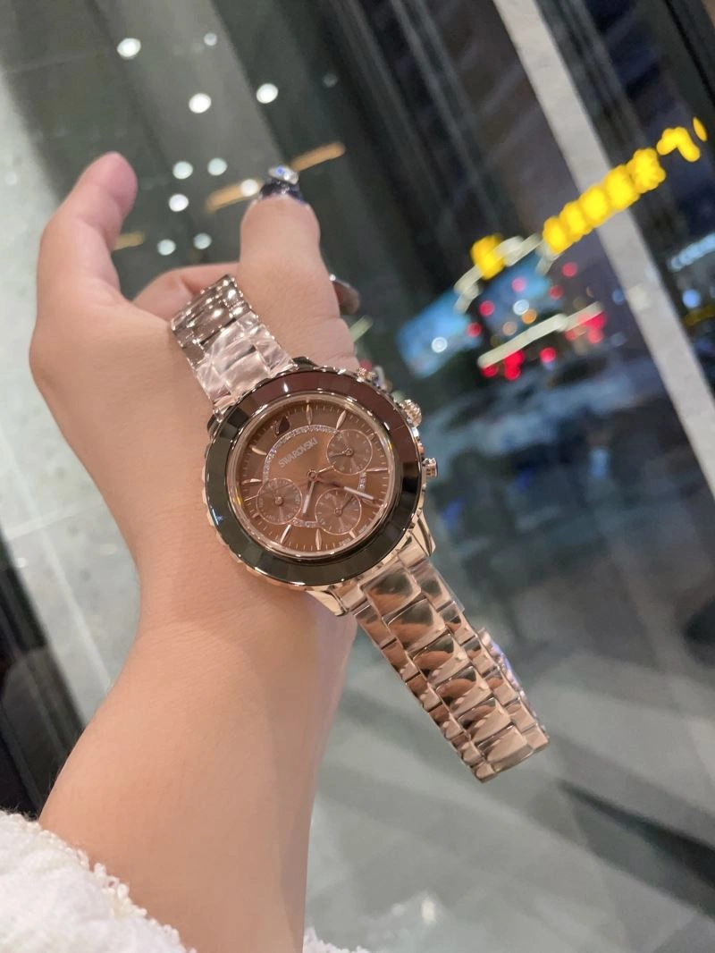Sophisticated SWAROVSKI Watches 202982
