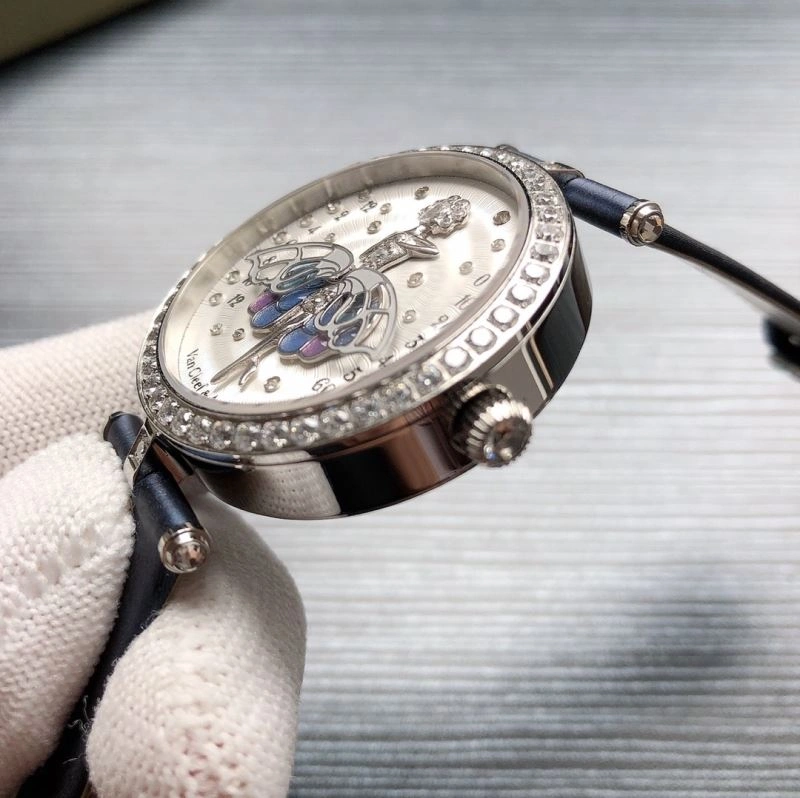 SWAROVSKI Watches Attractive 202974