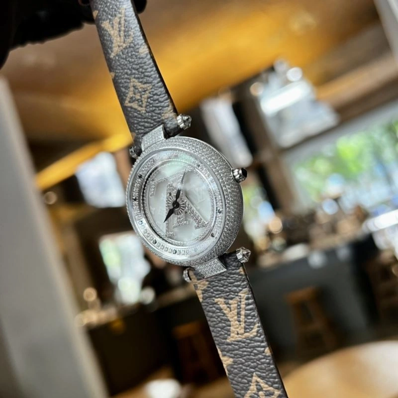 EyeCatching SWAROVSKI Watches 202972