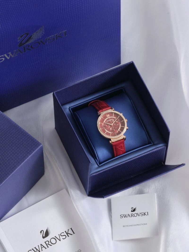 Resilient SWAROVSKI Watches 202940
